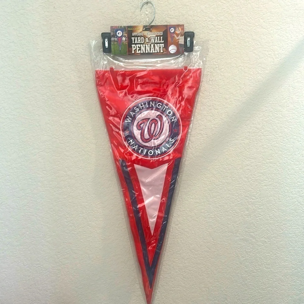 Washington Nationals wall and yard pennant